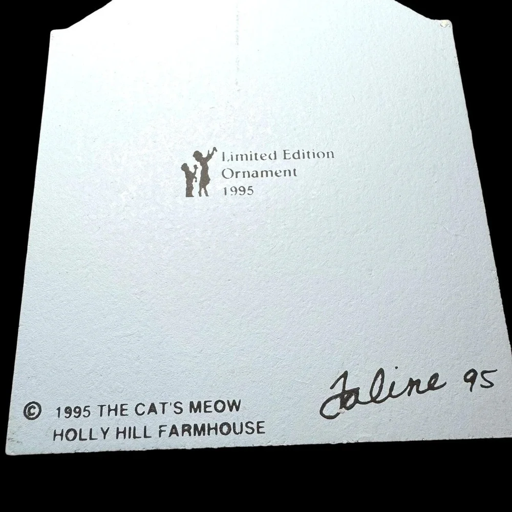 HOLLY HILL FARMHOUSE Cat's Meow ORNAMENT 1995 Retired Limited‎ Edition Signed